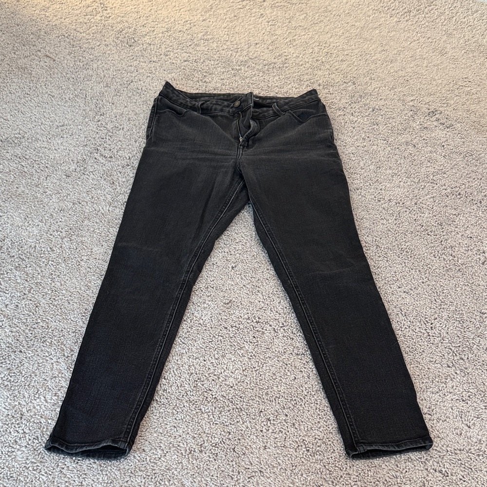Old Navy Women's Black Skinny Jeans